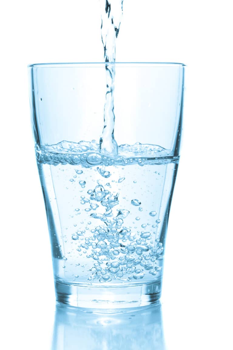 Does Drinking Water Help Acne?